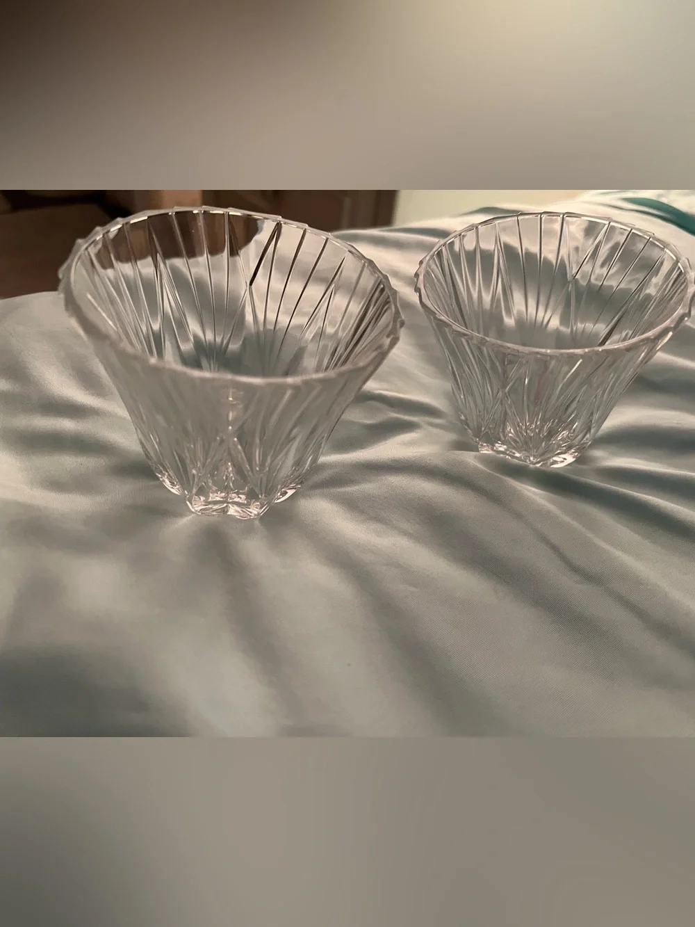 Vintage Diamond Pattern Cut Clear Glasses set of 2